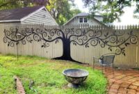 Adorable Wooden Privacy Fence Patio Backyard Landscaping Ideas 09