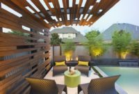 Adorable Wooden Privacy Fence Patio Backyard Landscaping Ideas 20