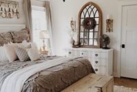 Amazing Farmhouse Style Master Bedroom Ideas 05