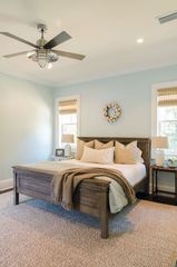 Amazing Farmhouse Style Master Bedroom Ideas 24