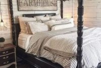 Amazing Farmhouse Style Master Bedroom Ideas 25