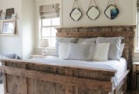 Amazing Farmhouse Style Master Bedroom Ideas 29