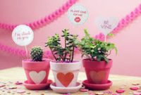 Amazing Outdoor Valentine Decoration Ideas 01
