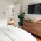 Elegant Small Master Bedroom Decoration Ideas 14