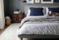 Elegant Small Master Bedroom Decoration Ideas 29