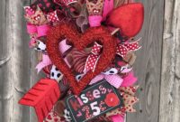 Fun And Festive Way Decorate Your Home For Valentine 13
