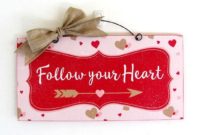 Fun And Festive Way Decorate Your Home For Valentine 25