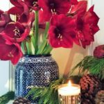 Warm And Cozy Classic Winter Home Decoration Ideas 40