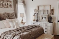 Awesome Rustic Farmhouse Bedroom Decoration Ideas 04