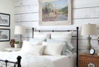 Awesome Rustic Farmhouse Bedroom Decoration Ideas 13