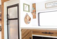 Awesome Rv Living Remodel Design Ideas 33