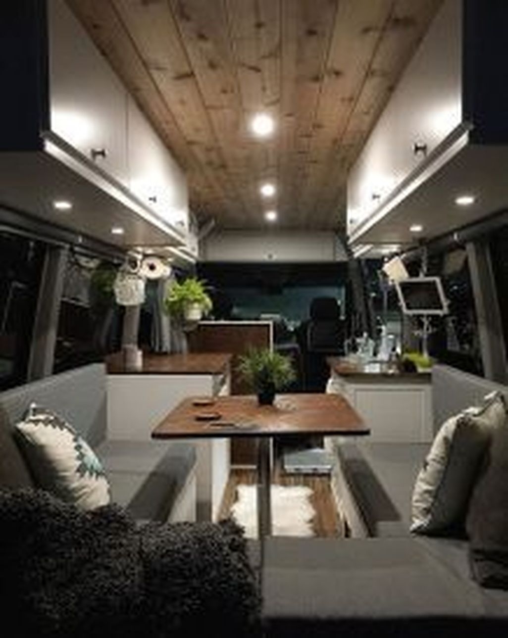Awesome Rv Living Remodel Design Ideas 41