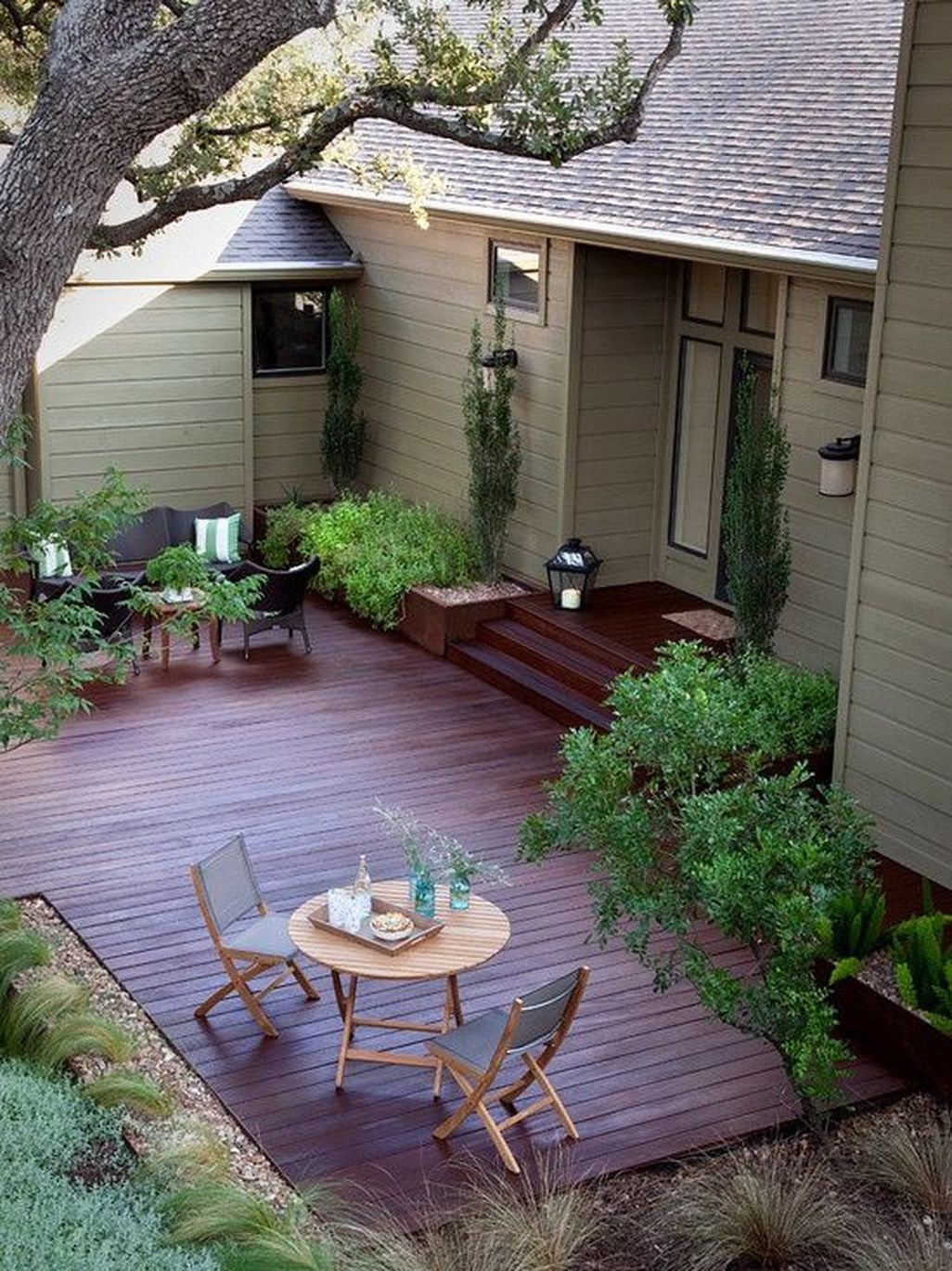 Awesome Small Backyard Patio Design Ideas 15