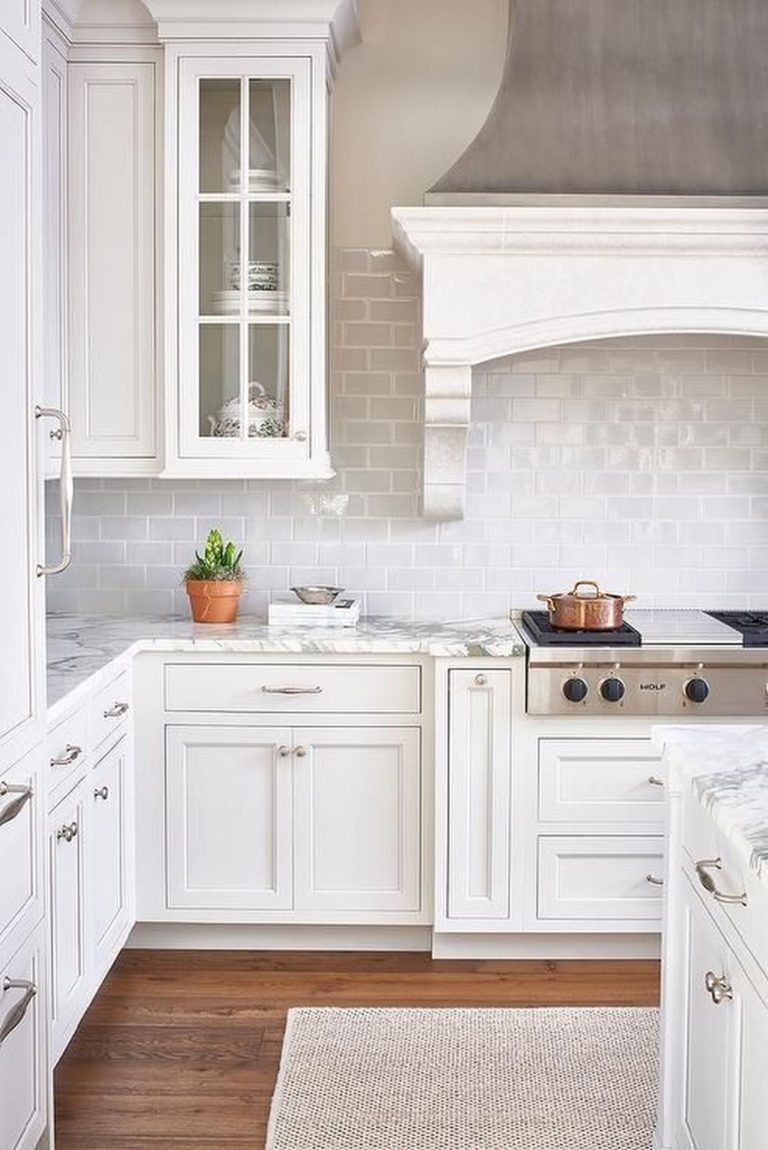 Awesome White Kitchen Backsplash Design Ideas 13 – HomeDecorish