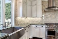 Awesome White Kitchen Backsplash Design Ideas 23