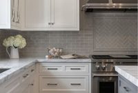 Awesome White Kitchen Backsplash Design Ideas 26