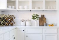 Best White Kitchen Cabinet Design Ideas 38