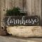 Cute Farmhouse Decoration Ideas Suitable For Spring And Summer 19