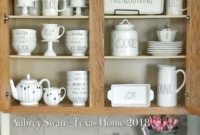 Cute Farmhouse Decoration Ideas Suitable For Spring And Summer 33