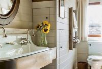 Fresh Rustic Farmhouse Master Bathroom Remodel Ideas 04