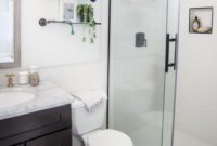 Fresh Rustic Farmhouse Master Bathroom Remodel Ideas 10