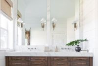 Fresh Rustic Farmhouse Master Bathroom Remodel Ideas 31