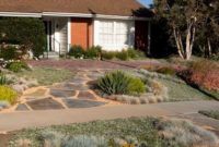 Stunning Front Yard Walkway Landscaping Design Ideas 21
