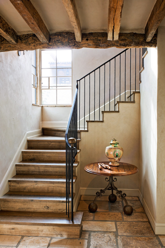 20 Elegant Rustic Staircase Designs To Inspire You