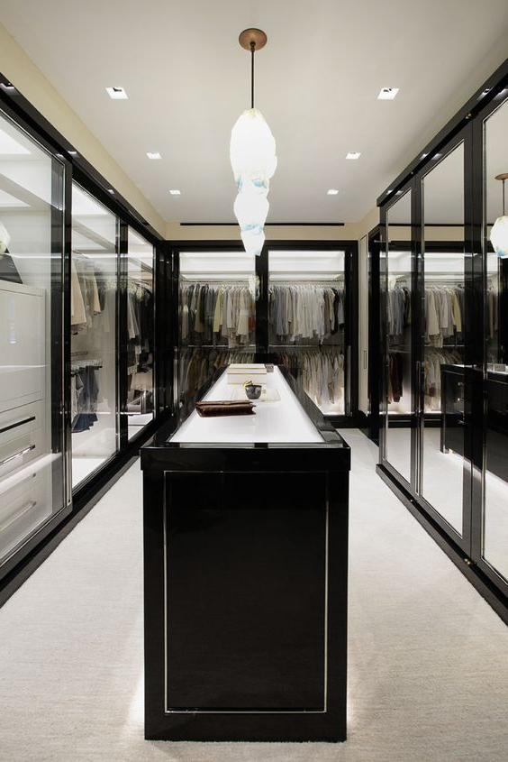 25 Creative Spaces In Your Home To Place A Closet Digsdigs