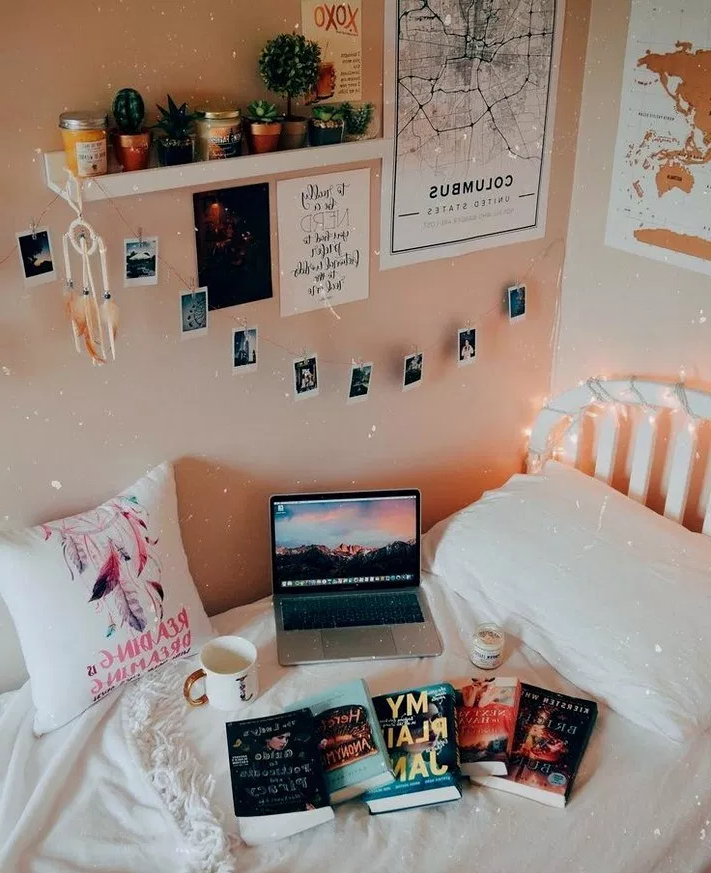 25 Dorm Room Essentials Create A Stylish Space For