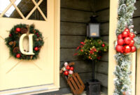 30 Captivating Decorating Front Porch For Christmas Home