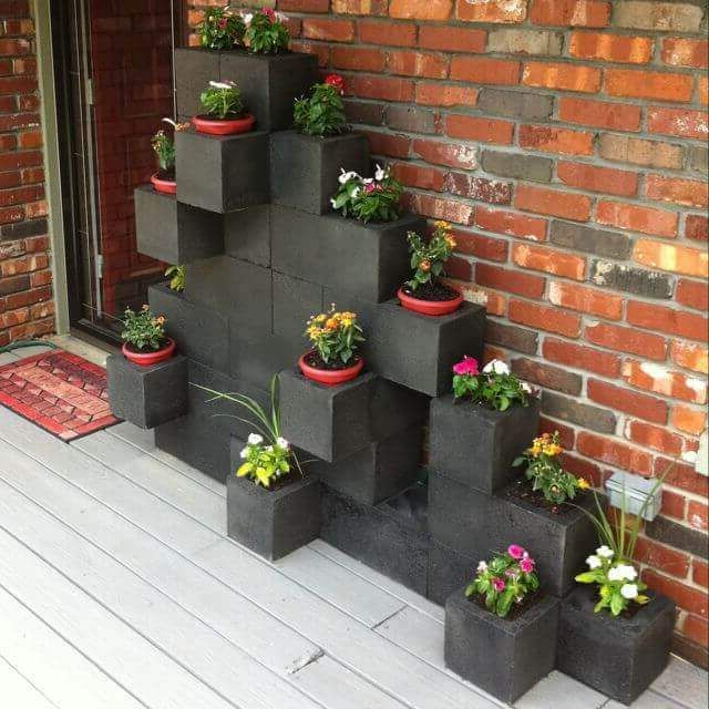 31 Gorgeous Built In Planter Box Ideas To Improve Your