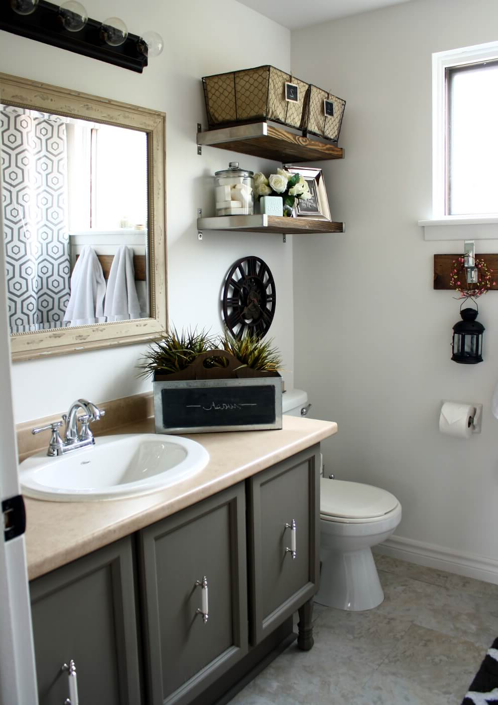 32 Best Small Bathroom Design Ideas And Decorations For 2020
