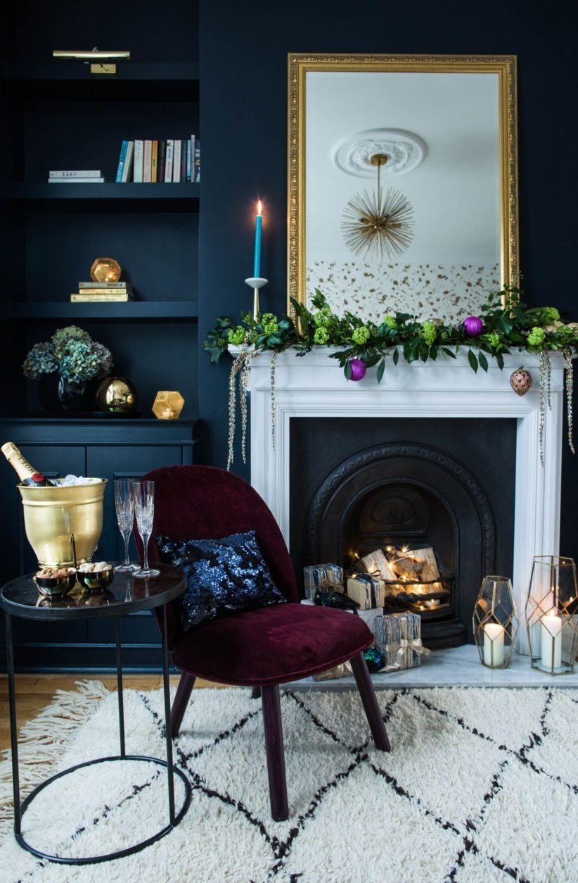 43 Ways To Decorate Fireplace For Christmas Home Decor