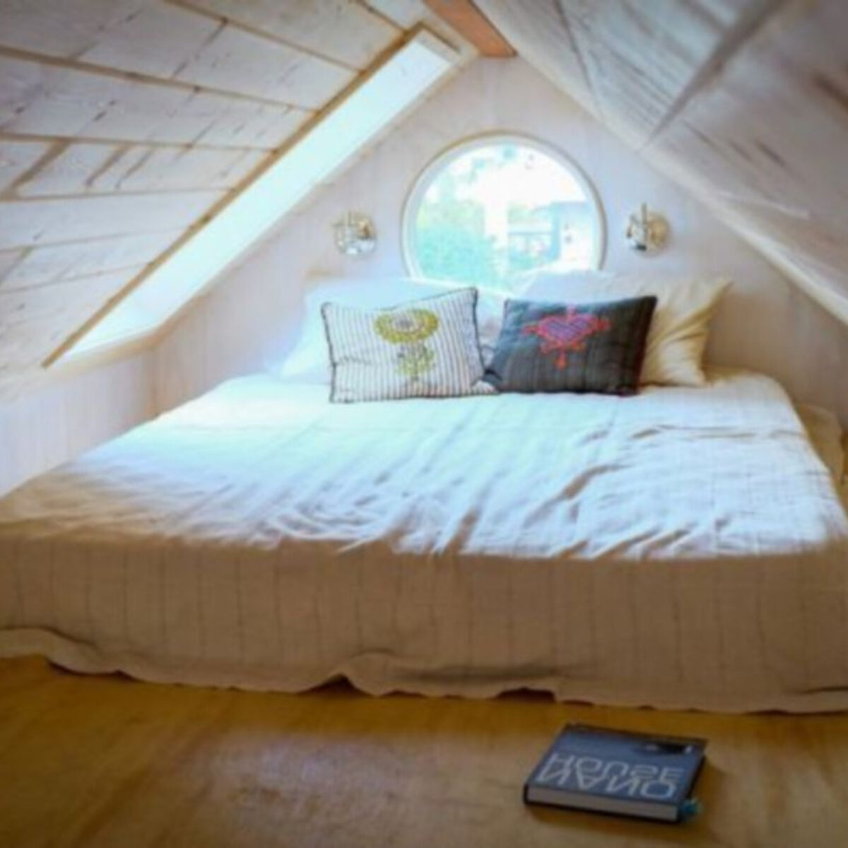 45 Amazing Attic Bedroom Ideas On A Budget With Images