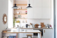 50 Amazing Small Apartment Kitchen Decor Ideas 13