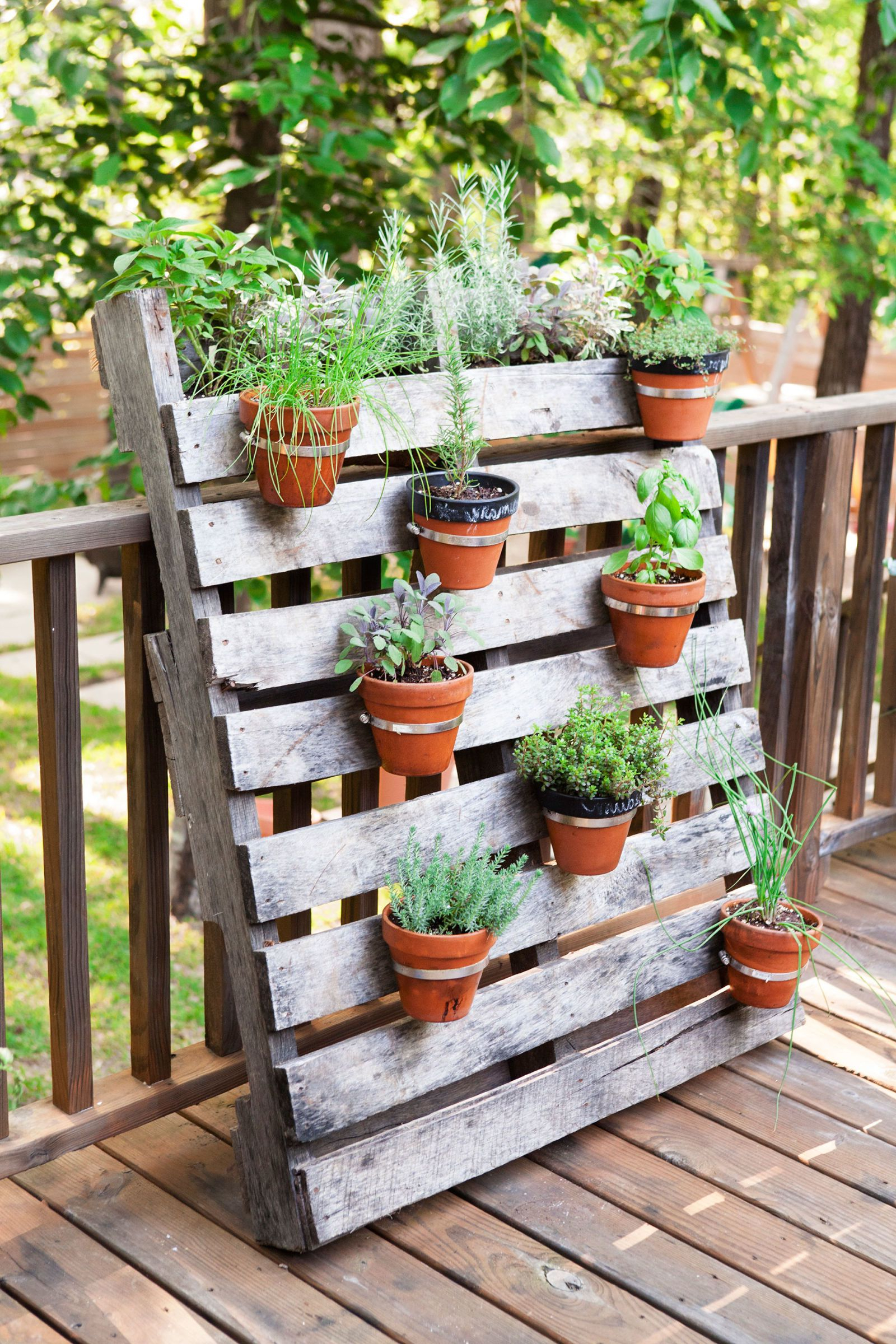 50 Of The Best Craft Projects On Pinterest Garden Ladder