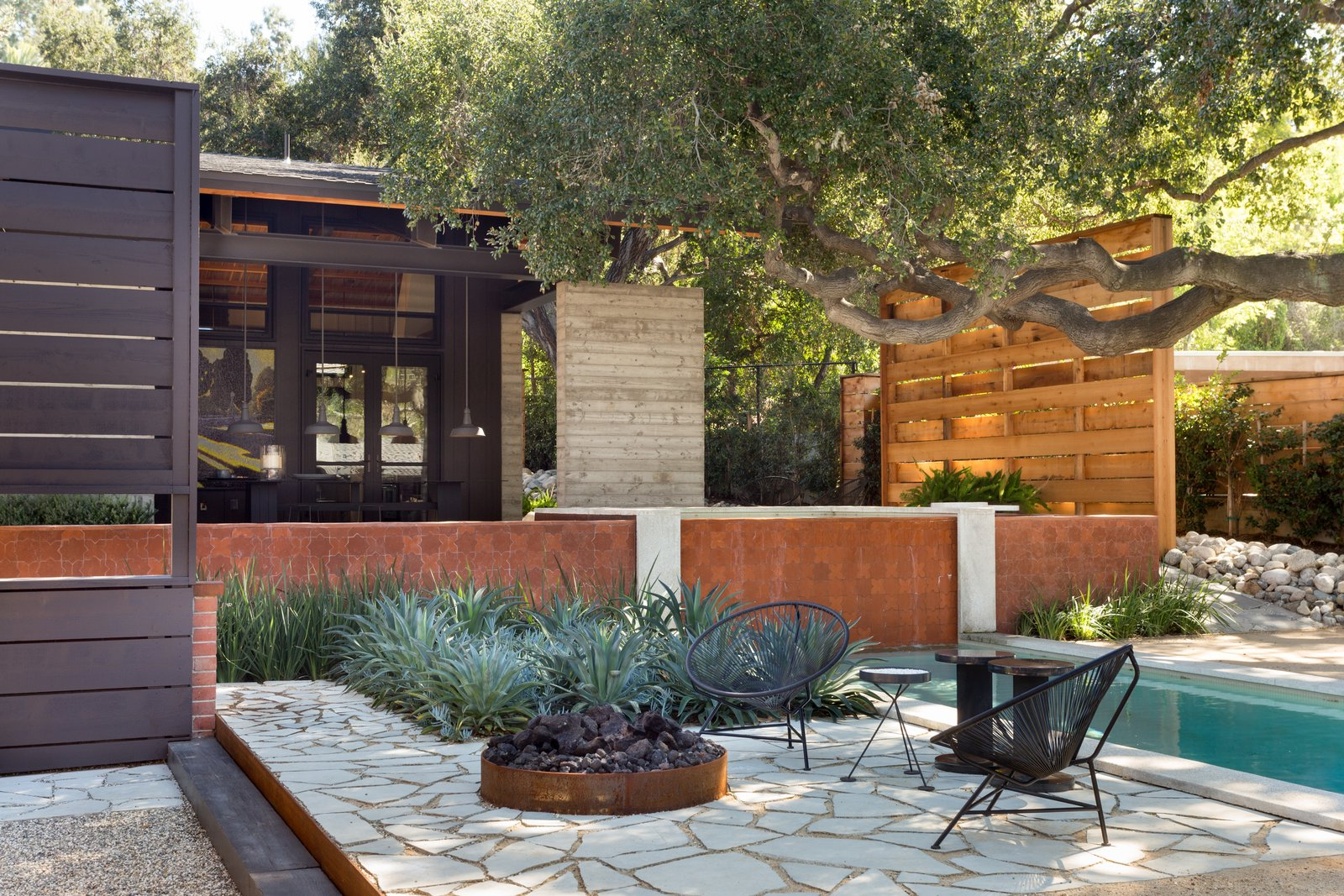 6 Backyard Landscape Designs That Need Minimal Maintenance