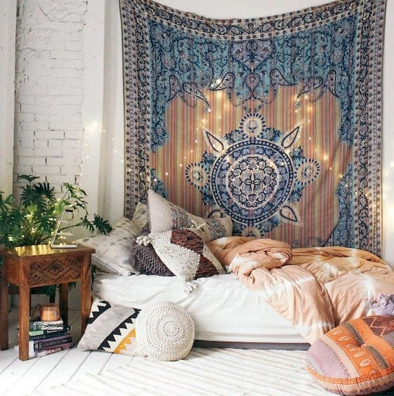 89 Cozy Romantic Bohemian Style Bedroom Decorating Ideas Bohemian Style Bedrooms Small
