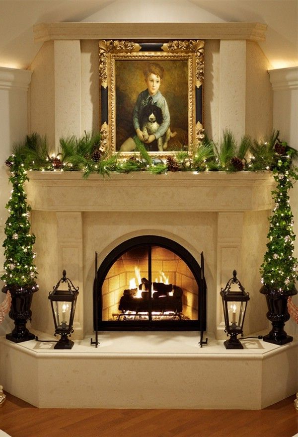 Amazing Natural Christmas Fireplace Decoration Ideas