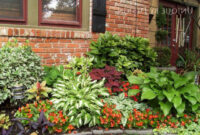 Astounding 35 Beautiful Front Yard Flower Beds Ideas For