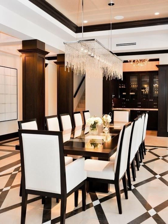 Beautiful And Luxurious Black And White Dining Room