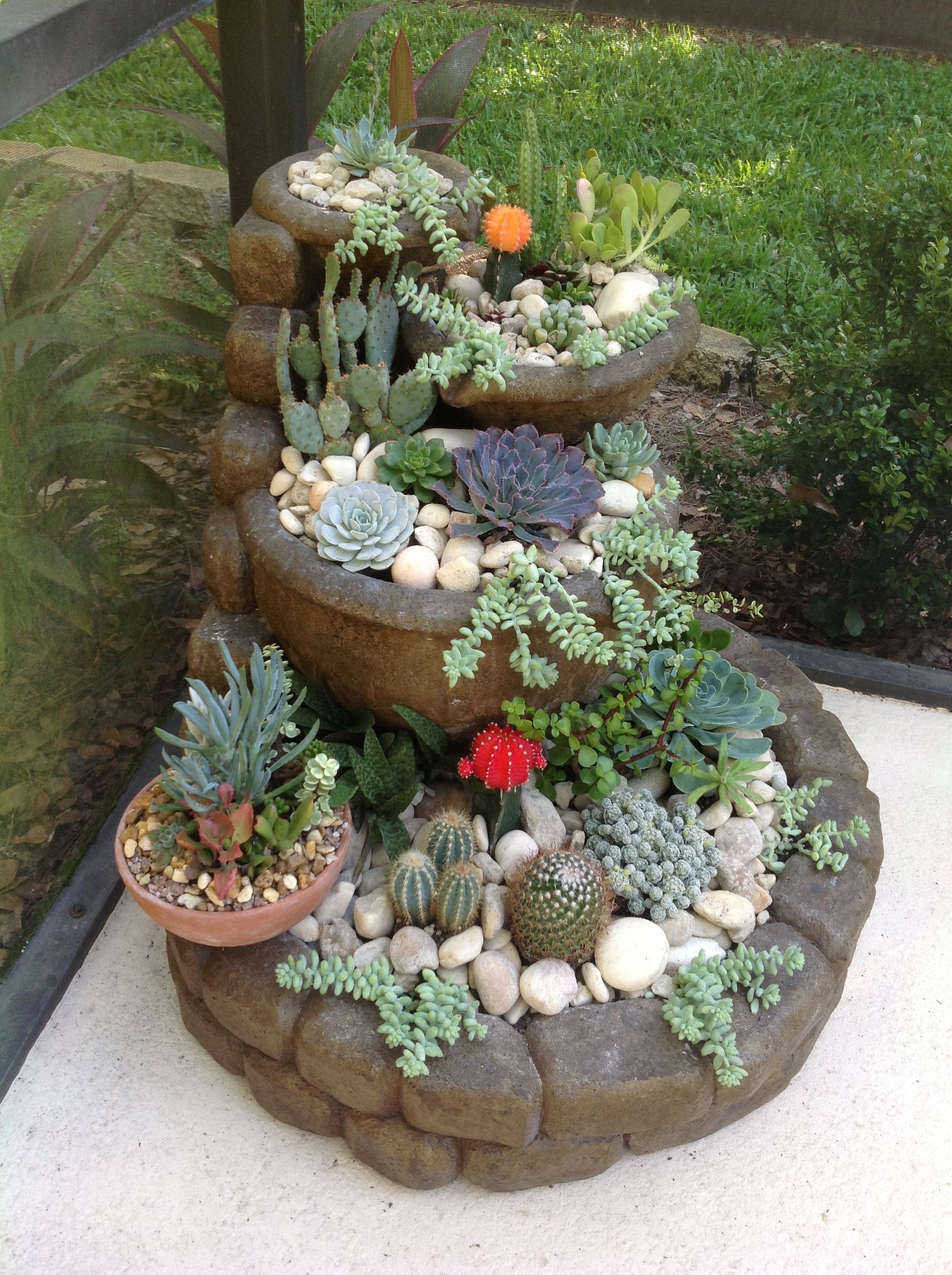 Cactus Gardenstacked Patio Stones And Matching