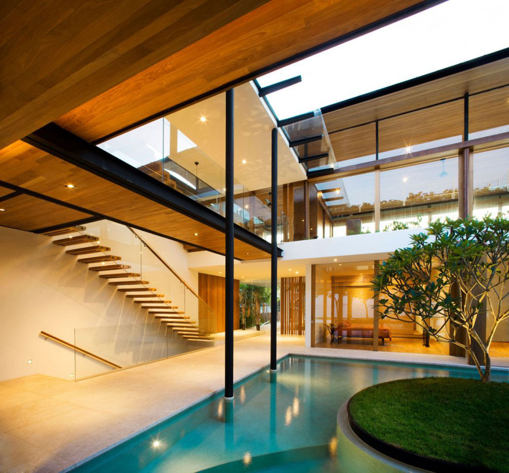 Environmentally Friendly Modern Tropical House In