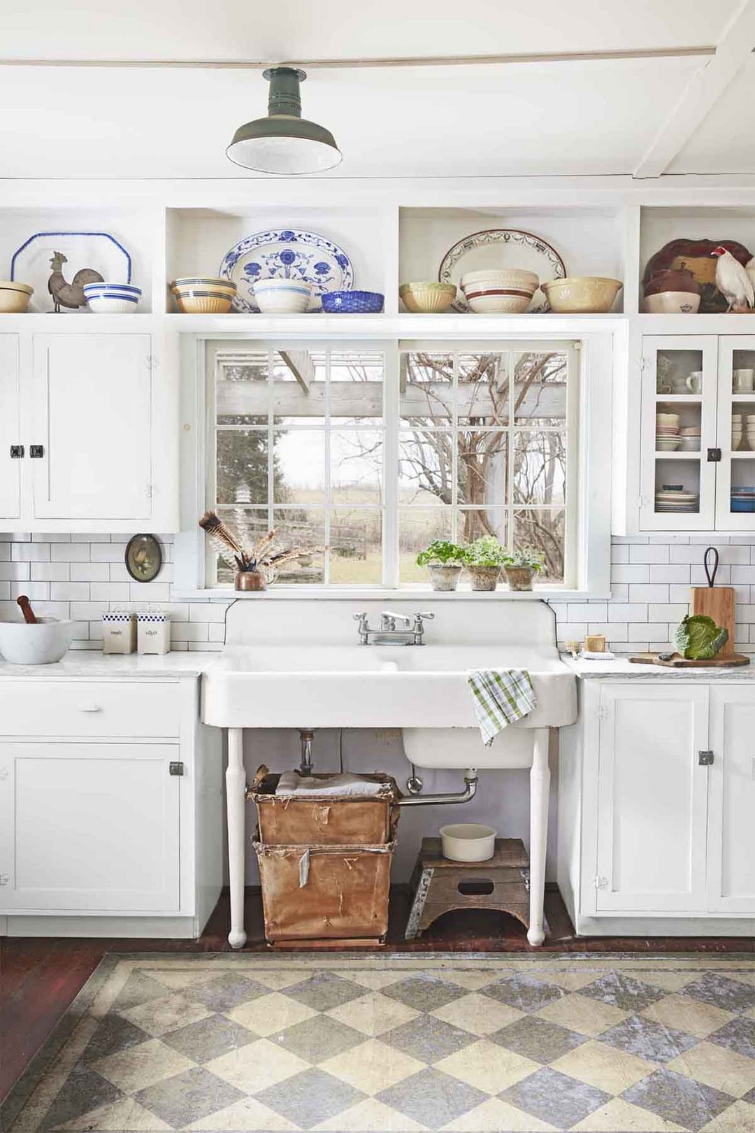 Farmhouse Kitchen Ideas On A Budget That Will Bring The Charm