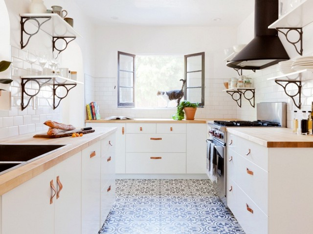 Granada Tiles Cement Tiles For A Beautiful Kitchen Tile