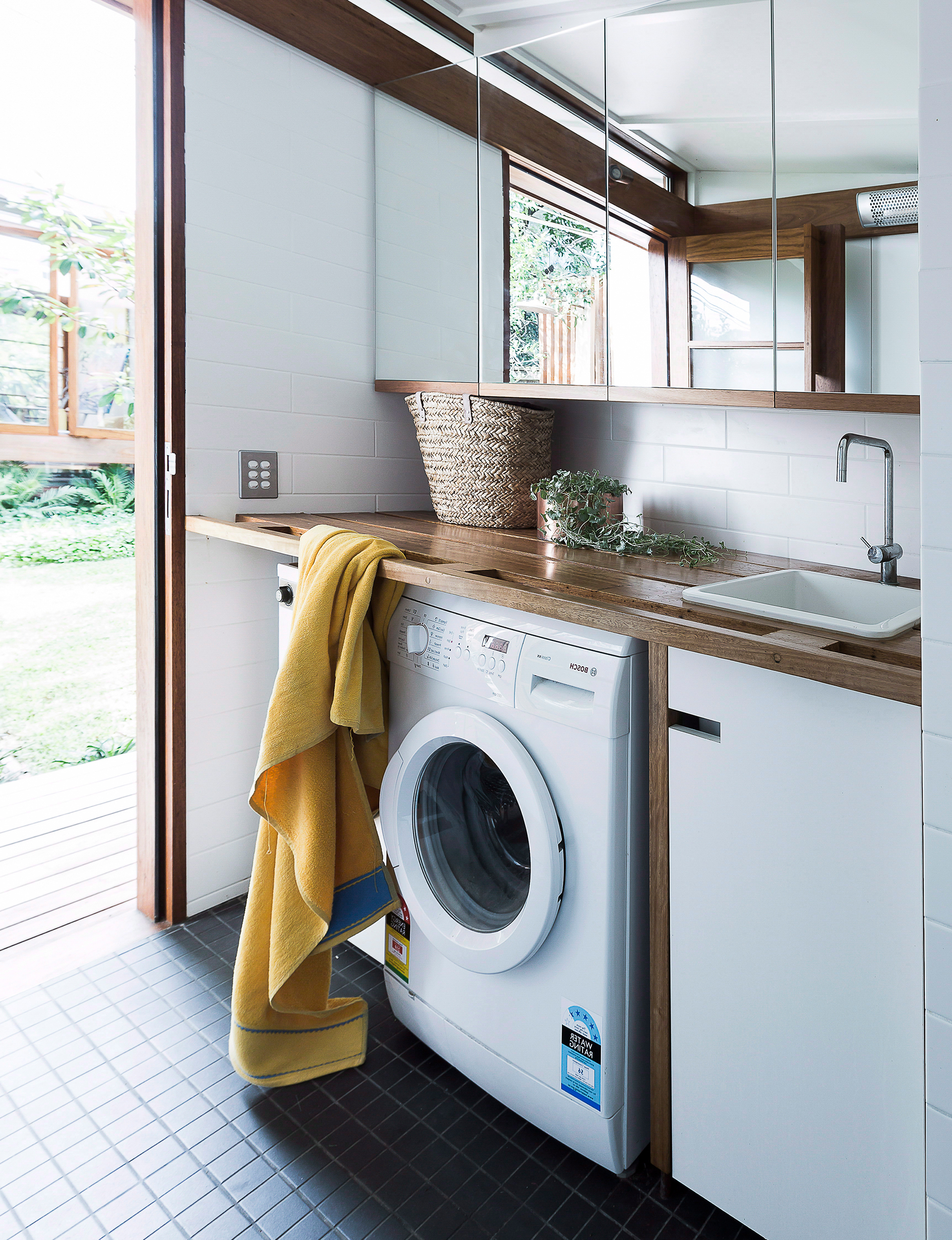How To Design A Small Laundry That Has Both Function And Style