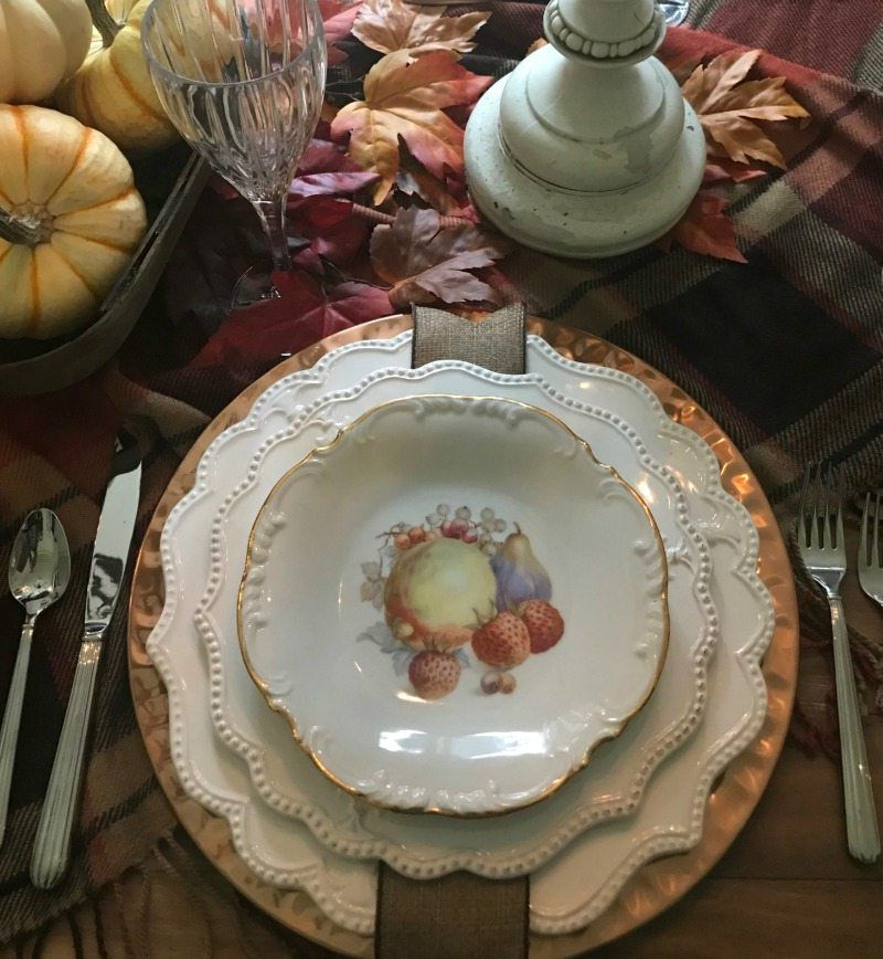 How To Set A Glamorous Thanksgiving Table Thanksgiving