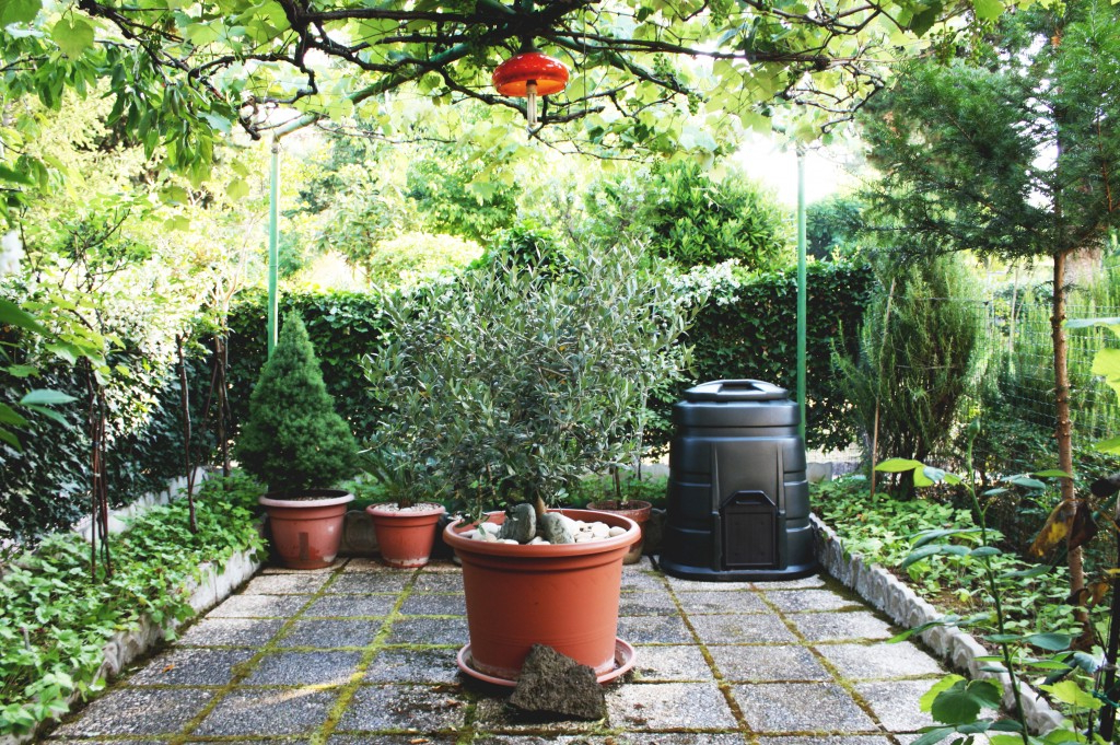 Incredible Italian Garden Decor Home Design Ideas Country