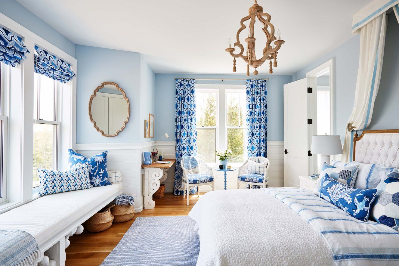 Interior Designer Sarah Richardson Works Her Magic Again Nods To French Style With Images
